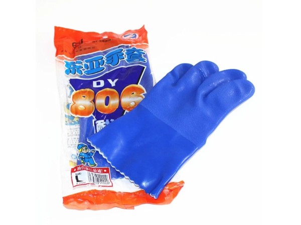 806齺
