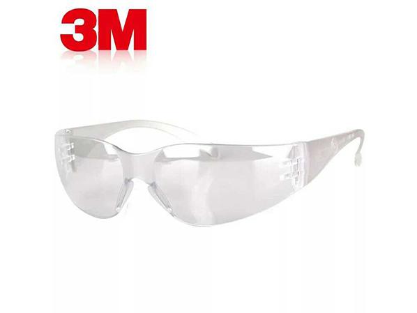 3M۾